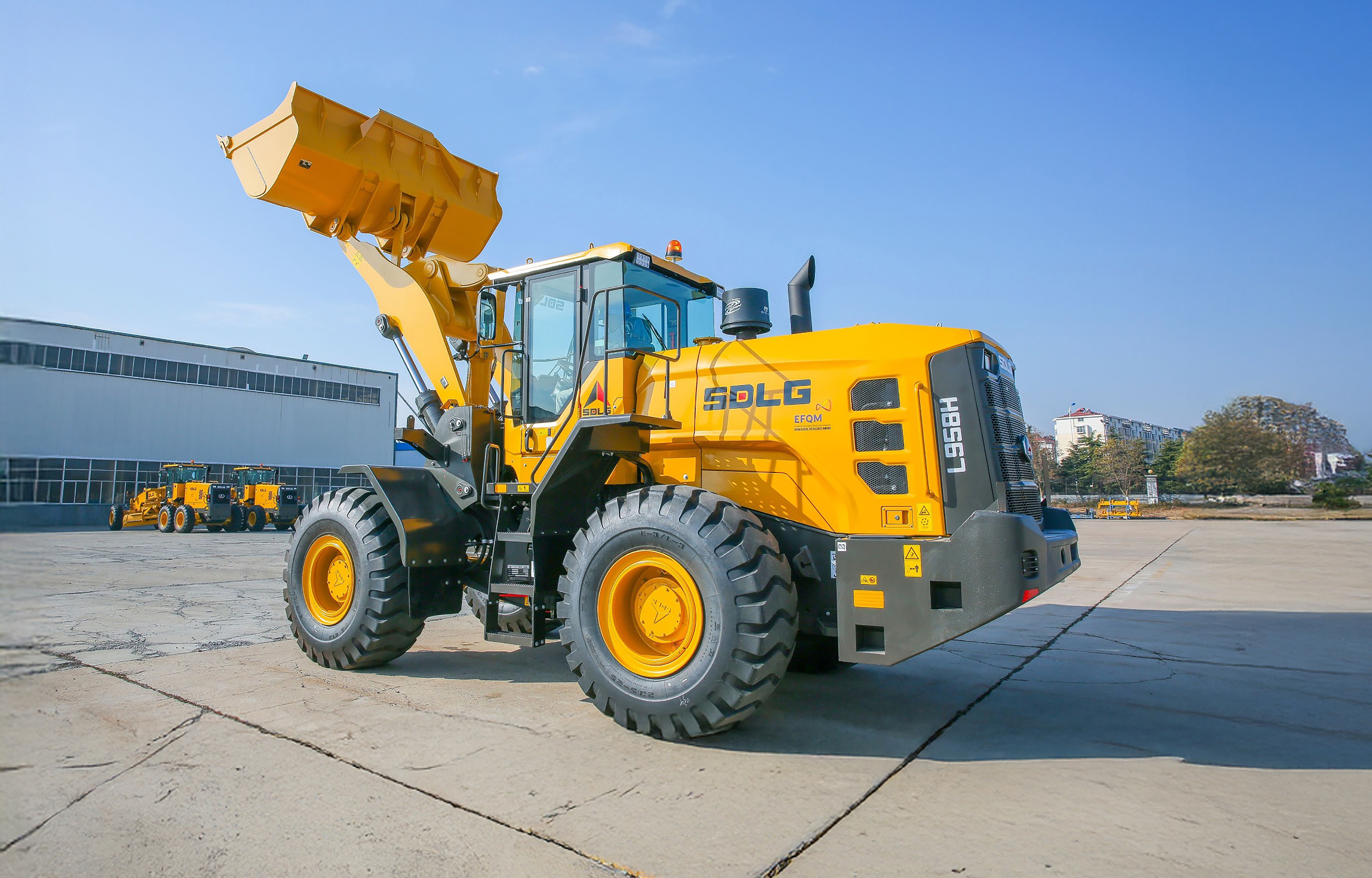 Carregadeira amarela L958H