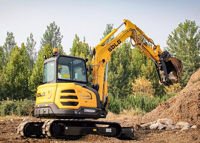 Excavadora Compacta ER655H