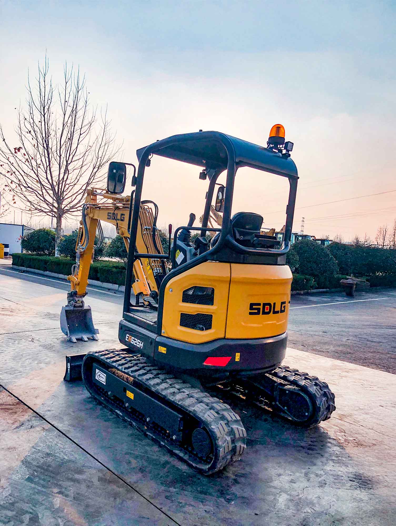 Excavadora compacta ER626H